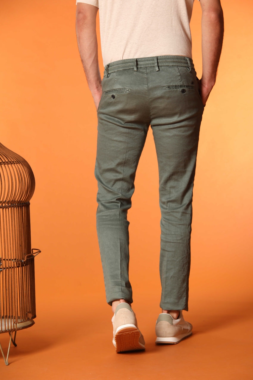 Milano Jogger pantalón de hombre en sarga de lino y algodón extra slim fit