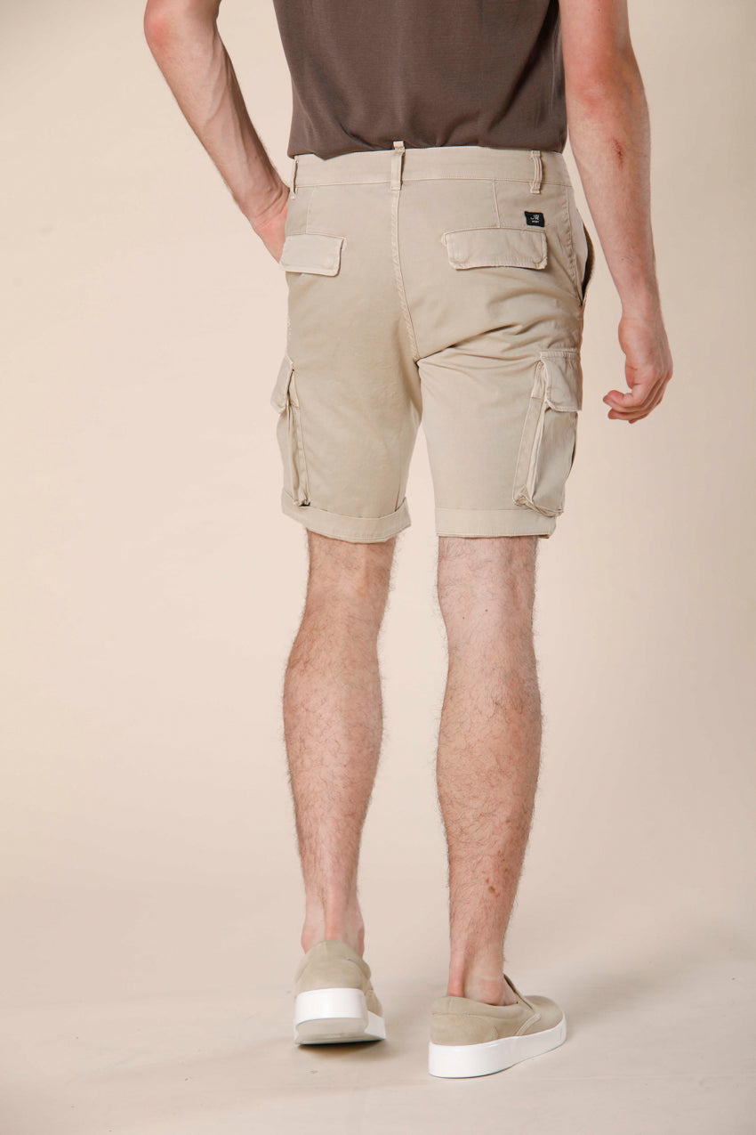 image 4 of men's cargo bermuda in stretch satin Chile model in light beige slim fit by Mason's