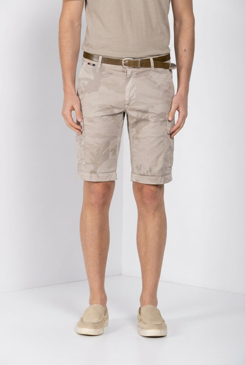 Chile bermuda cargo hombre en sarga estampado camuflaje slim fit ①