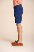 Chile bermuda cargo hombre en satén stretch slim fit ①