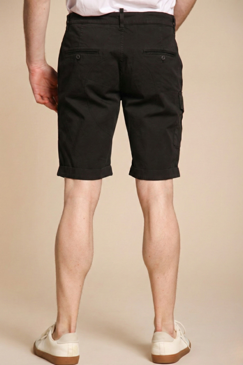 George Coolpocket Herren-Cargo-Bermuda aus Stretch-Satin logo edition Carrot Fit ①