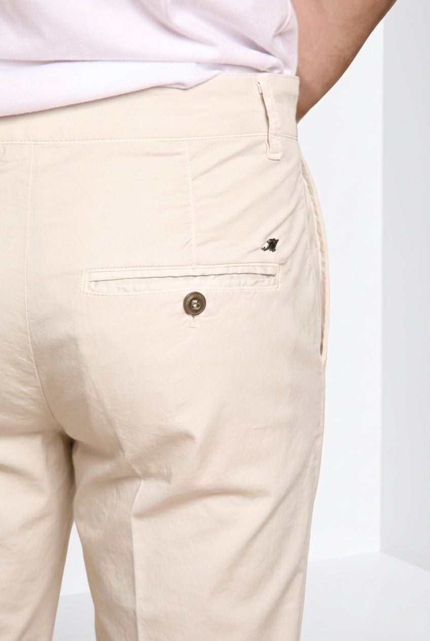 John Coolkhinos bermuda chino hombre en algodón pima logo edition carrot fit ①