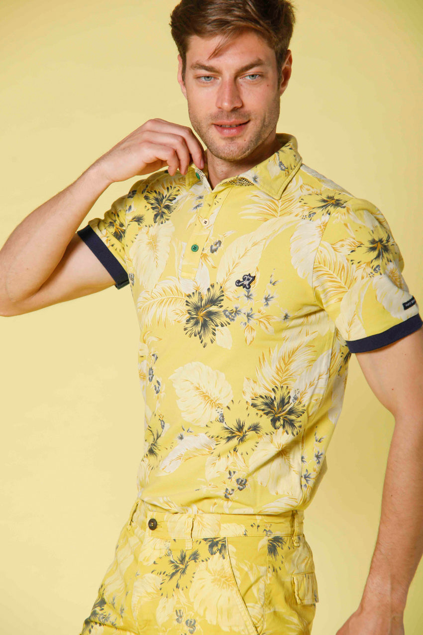 immagine 3 di polo uomo in piquet con stampa fiori modello Print colore giallo di Mason's 