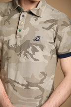 Print Polo homme en piqué avec camouflage 