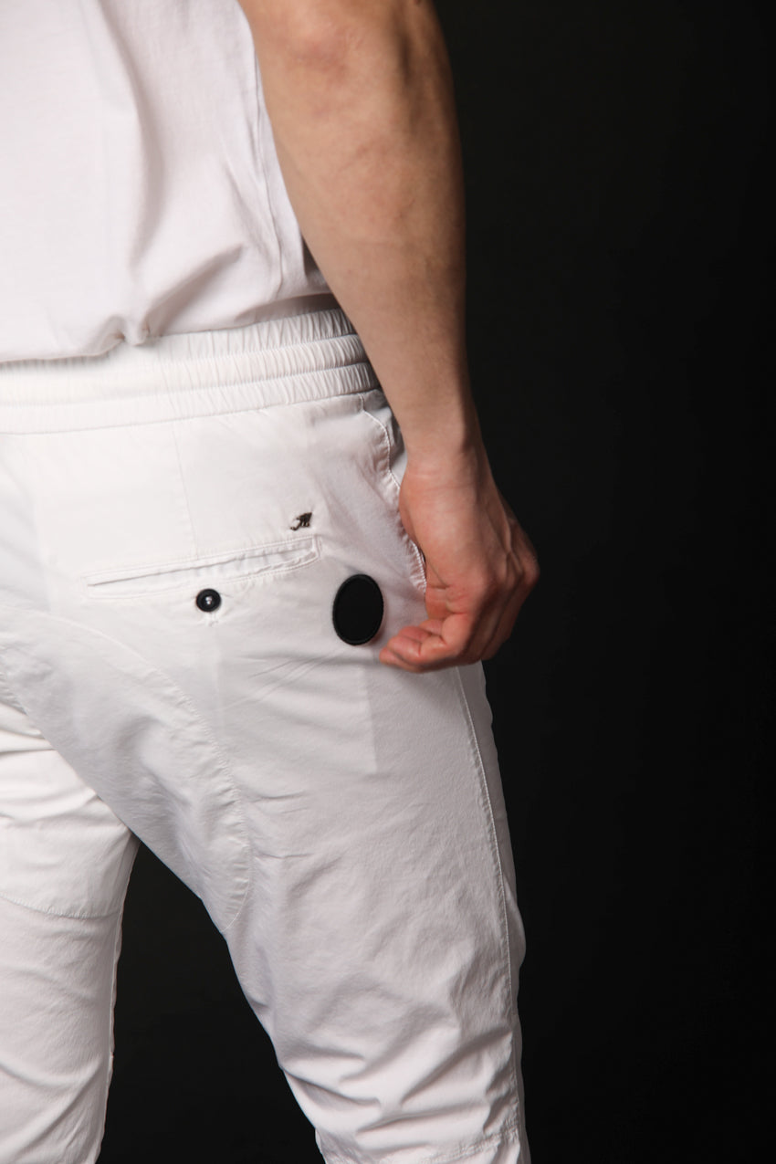 Image 4 of men's John model chino pants in carrot fit by Mason's