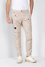 George Coolpocket pantalon cargo jogger homme en gabardine stretch Logo Edition carrot fit ①