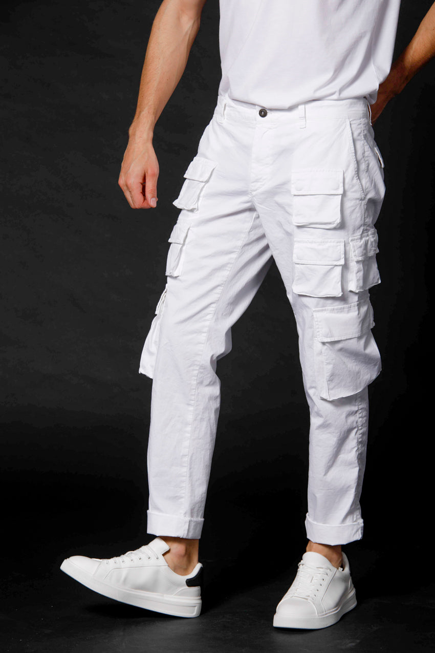 immagine 4 di pantalone cargo uomo in cotone stretch limited edition modello Caracas colore bianco di Mason's