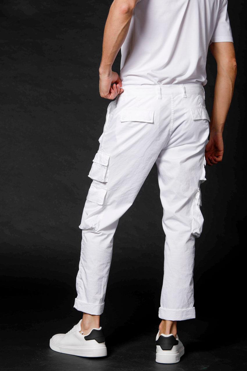 immagine 6 di pantalone cargo uomo in cotone stretch limited edition modello Caracas colore bianco di Mason's