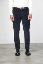 Chile Herren-Cargohose aus breit geripptem Samt mit regular fit
