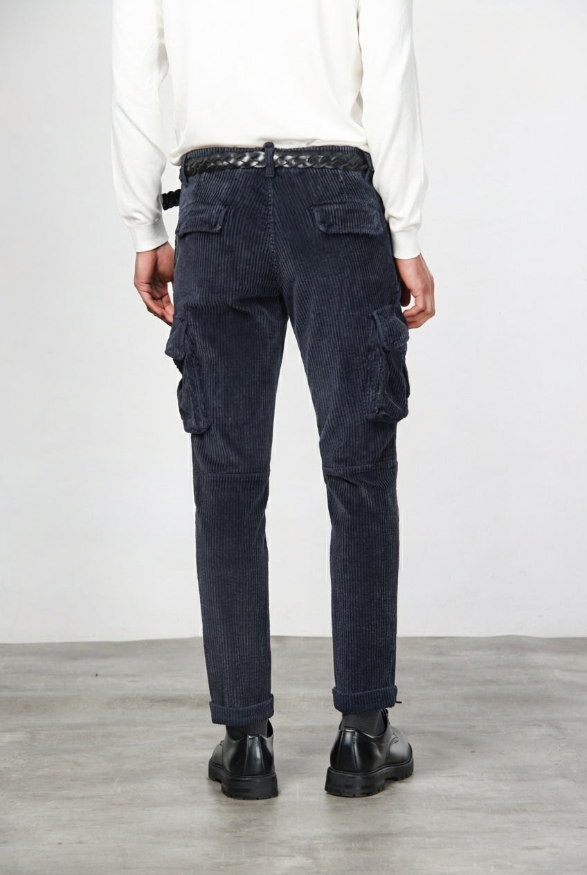 Chile Herren-Cargohose aus breit geripptem Samt mit regular fit
