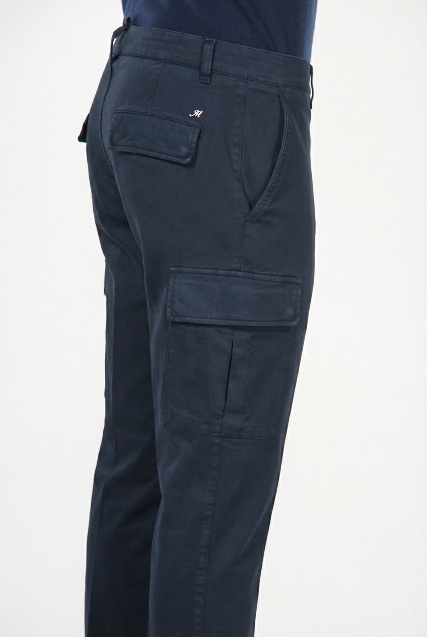 Chile men’s cargo pants in stretch cotton with diagonal weave, regular fit