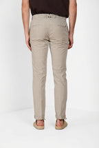 New York delamere pantalón chino hombre en sarga ligera stretch regular fit