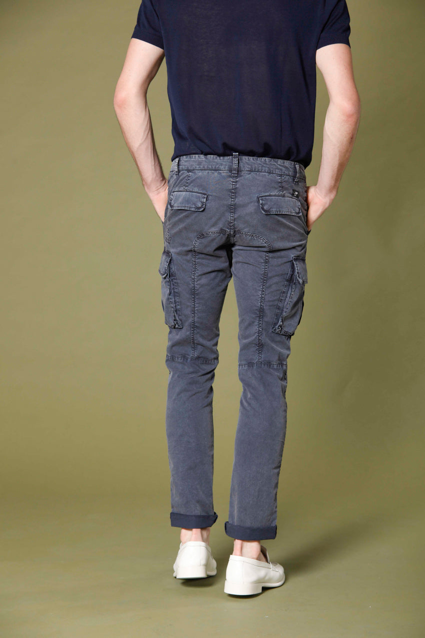 immagine 4 di pantalone cargo uomo in cotone stretch icon washing modello Chile colore blu navy extra slim di mason's