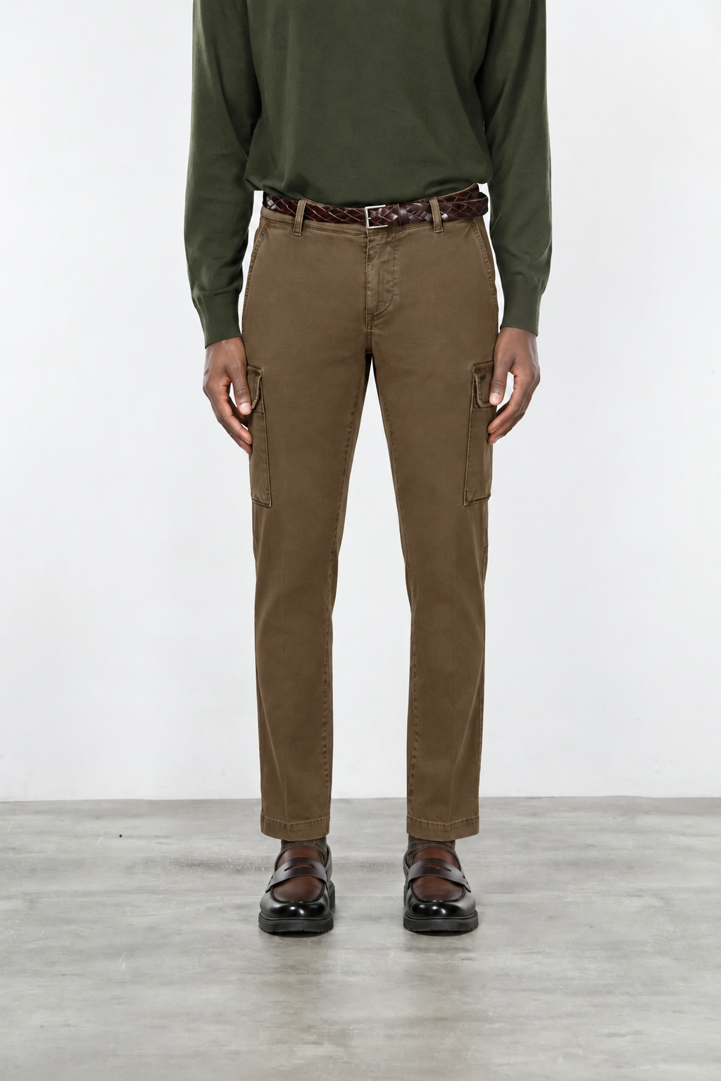 Chile Cargohose für Herren aus Stretch-Gabardine Extra Slim Fit ①
