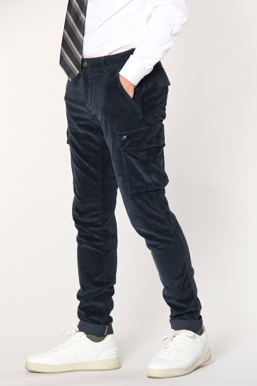 Chile man cargo pant in 500 striped velvet extra slim