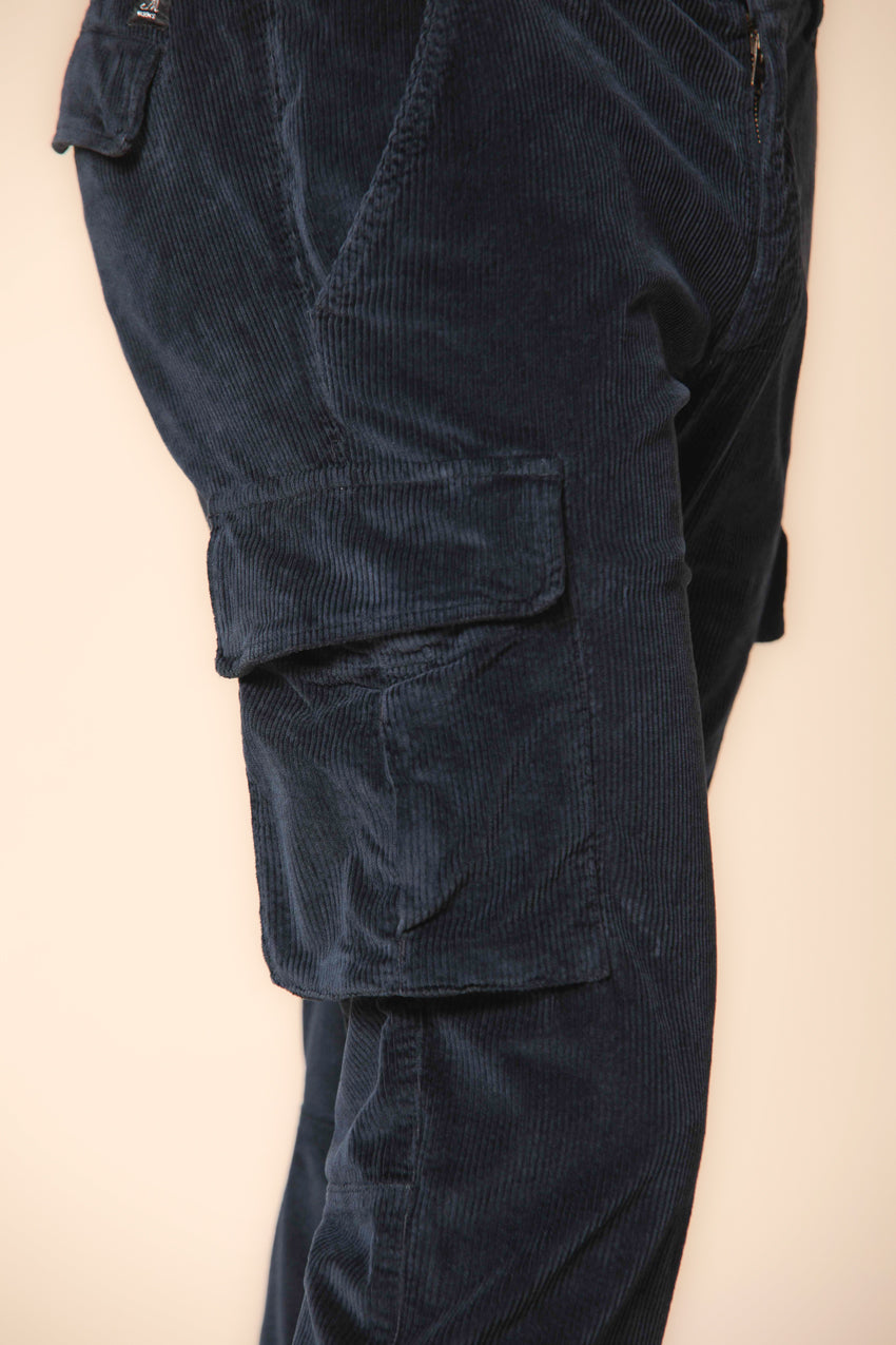 Chile man cargo pant in 500 striped velvet extra slim