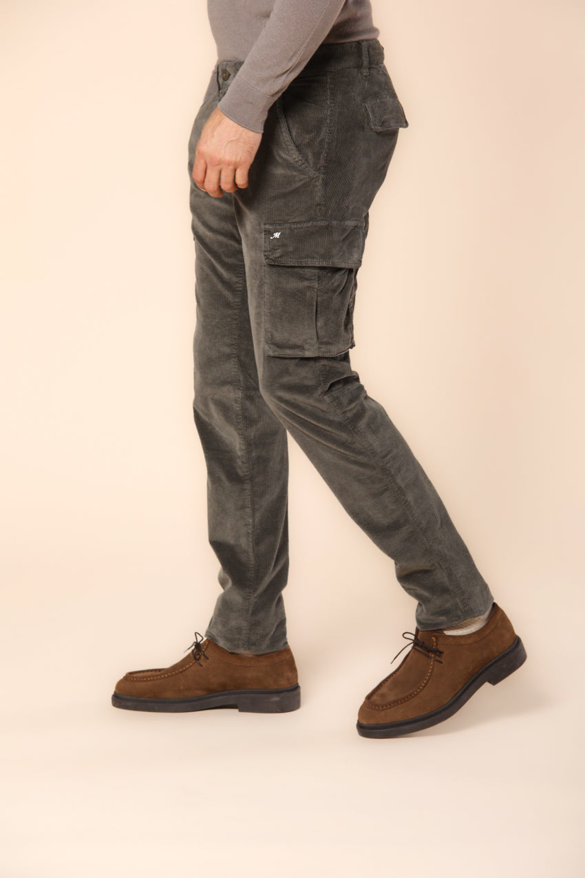 Chile men's cargo trousers in 500-wale velvet extra slim fit ①