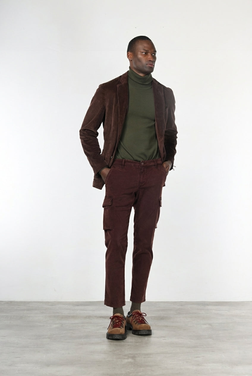 Chile men’s cargo pants in stretch gabardine, extra slim fit ①