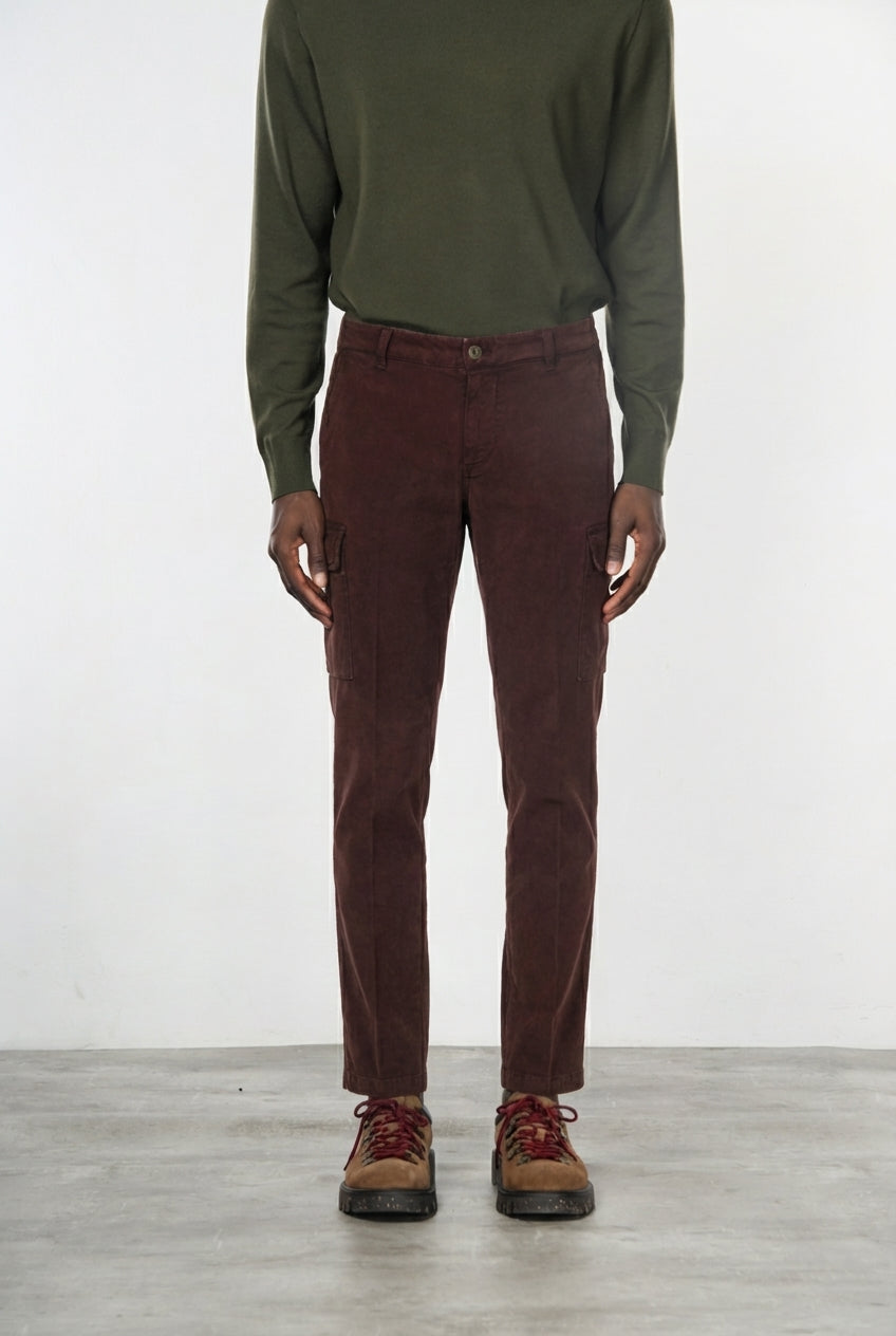 Chile men’s cargo pants in stretch gabardine, extra slim fit ①
