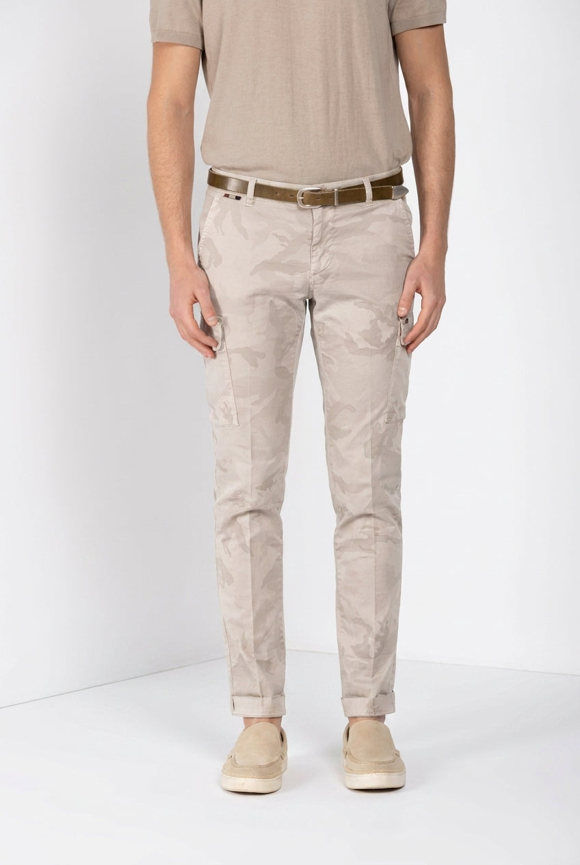 Chile pantalón cargo hombre en sarga estampado camuflaje extra slim fit ①