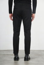 George Coolpocket pantalón cargo hombre de gabardina, corte carrot ①