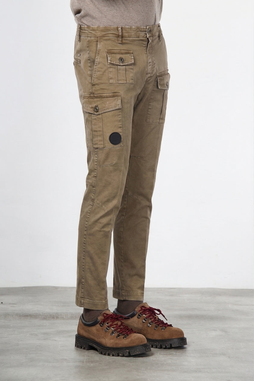 George Coolpocket pantalón cargo de hombre en gabardina carrot fit ①
