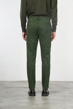 George Coolpocket men’s cargo pants in gabardine with carrot fit ①