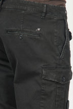 George Coolpocket men’s cargo pants in gabardine with carrot fit ①
