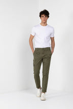 George Coolpocket pantalón cargo hombre en twill ligero stretch Logo Edition carrot fit ①