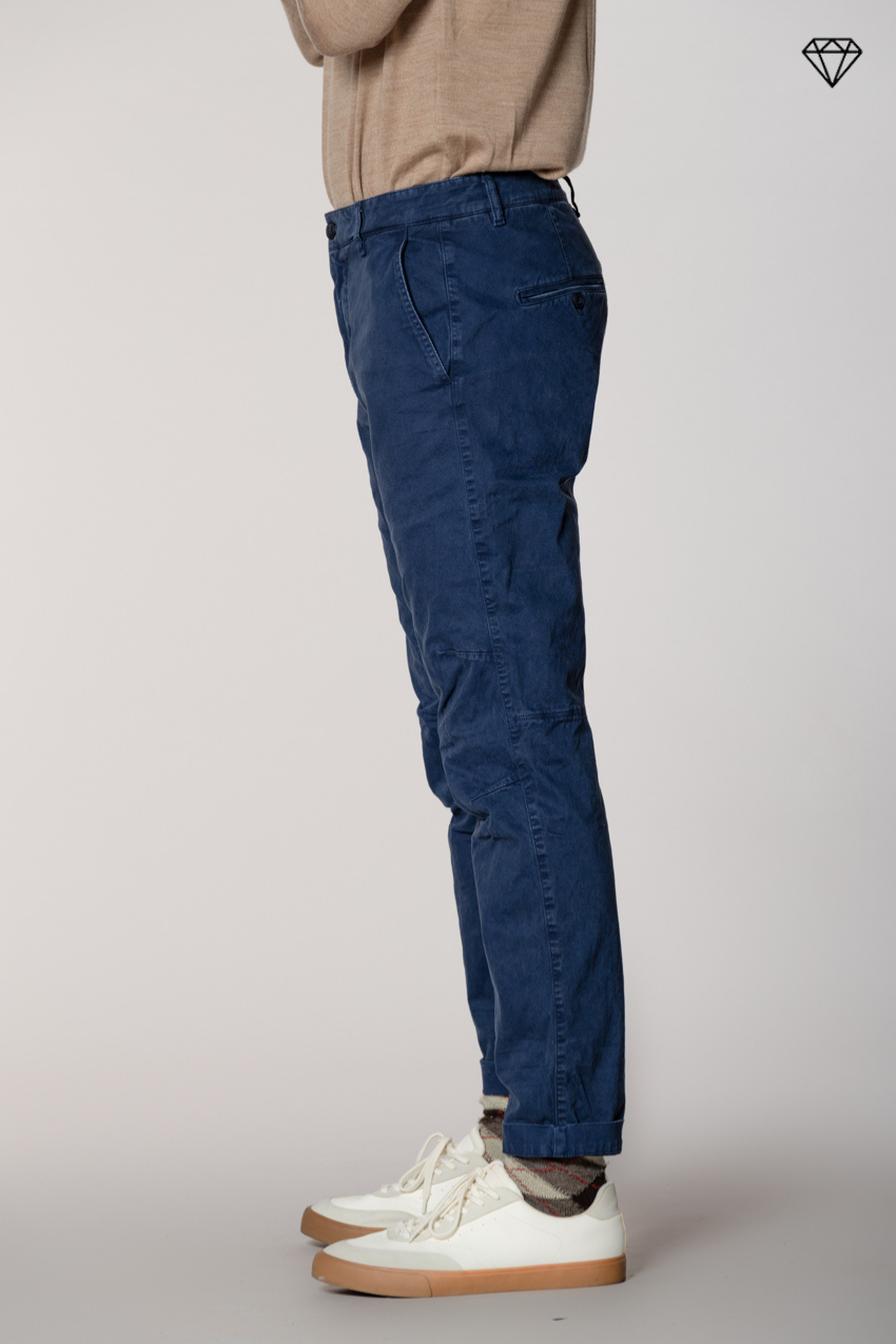 John Coolkhinos men’s chino pants in gabardine logo edition carrot fit ①