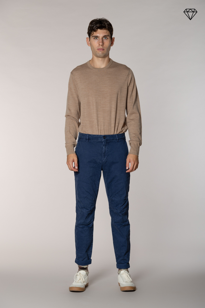 John Coolkhinos men’s chino pants in gabardine logo edition carrot fit ①
