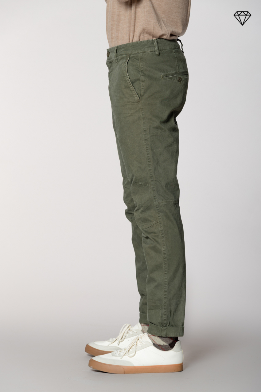 John Coolkhinos men’s chino pants in gabardine logo edition carrot fit ①