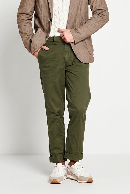 Chinos men’s chino pants in gabardine relaxed fit