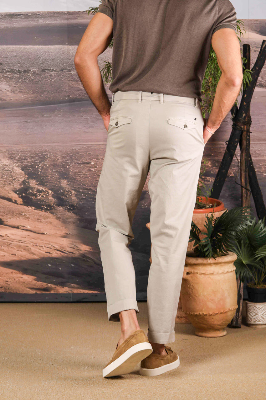 Chinos 22 pantalone chino uomo in cotone pima leggero stretch relaxed fit