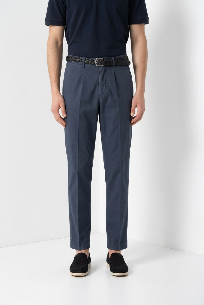 Pinces pantalón chino hombre en gabardina stretch relaxed fit
