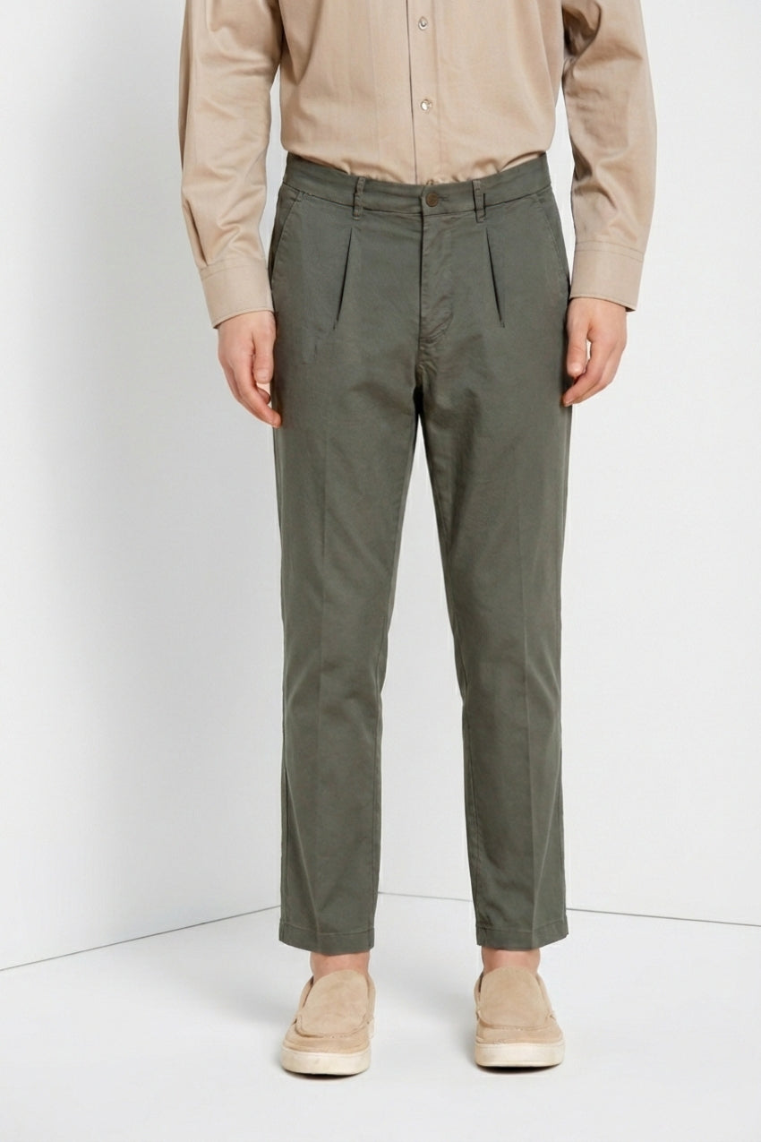 Pinces pantalon chino homme en gabardine stretch relaxed fit
