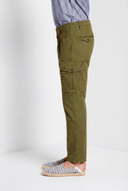 Cargo pantalón cargo hombre en sarga ligera elástica relaxed fit