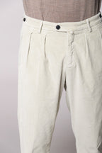 Don Johnson 2 Pinces men’s chino pants in 500-wale corduroy carrot fit