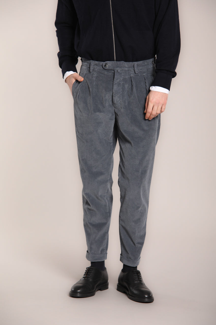 Foto 1 Don Johnson 2 Pinces pantalone chino uomo in velluto 500 righe carrot fit