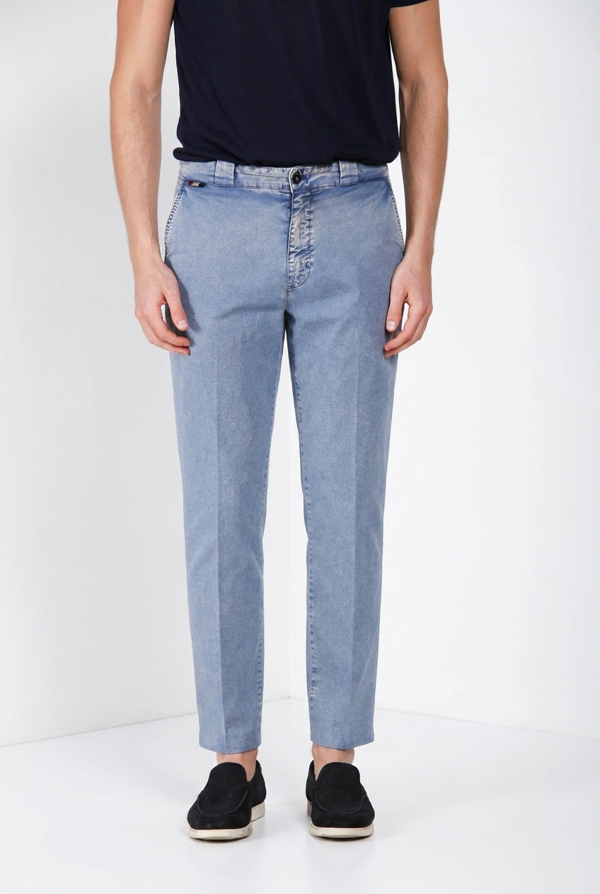 Madison M74 pantalón chino hombre en twill ligero stretch carrot fit