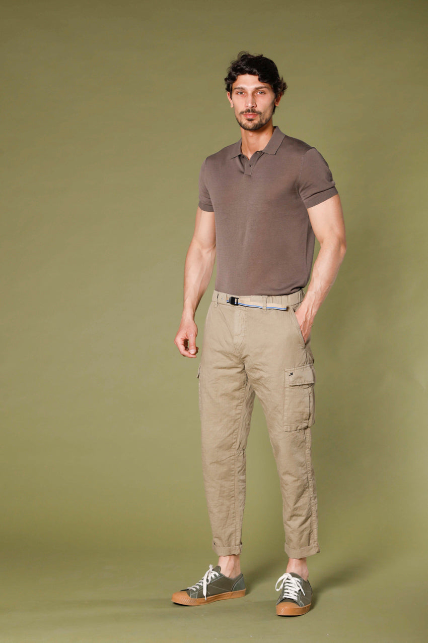 immagine 3 di pantalone cargo uomo in canapa modello chile buckle colore kaki regular fit di mason's