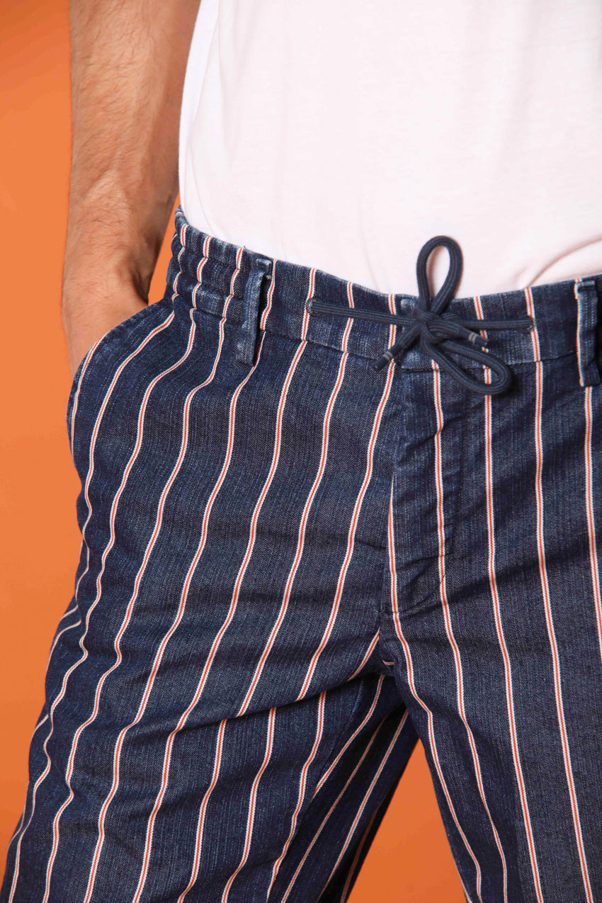 Milano Jogger men's chino bermuda shorts in red-striped denim with a slim fit
