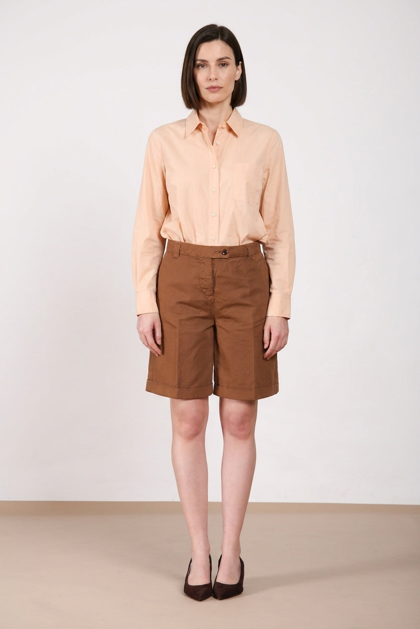 Brigitte bermuda chino mujer en algodón y lino flameado relaxed fit