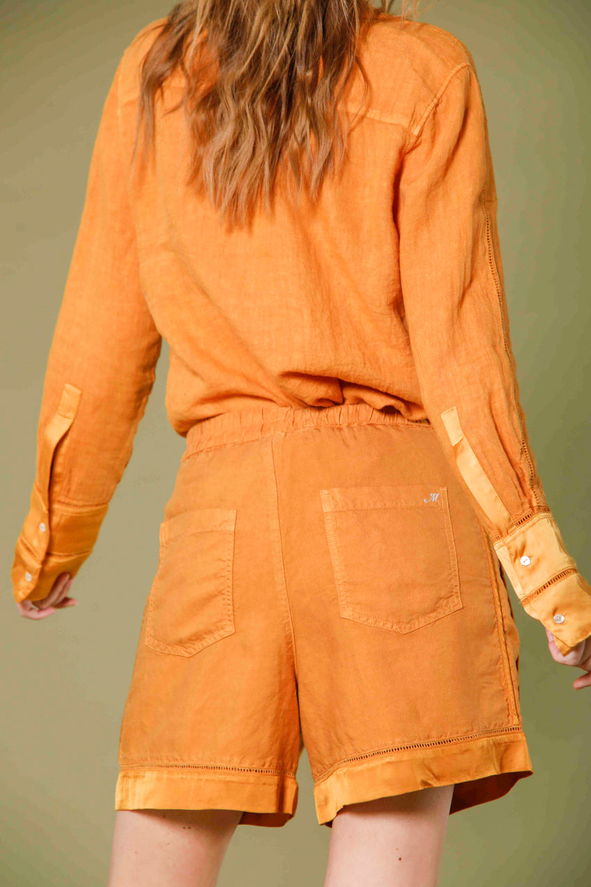 image 5 du bermuda chino pour femme en tencel et lin modèle Linda Jogger orange relaxed fit de Mason's