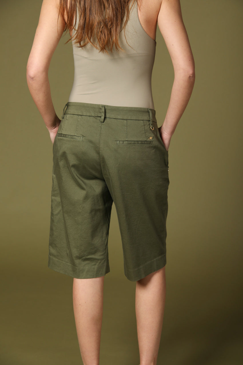 Image 4 of Mason's women's New York model chino bermuda in green color, regular fit