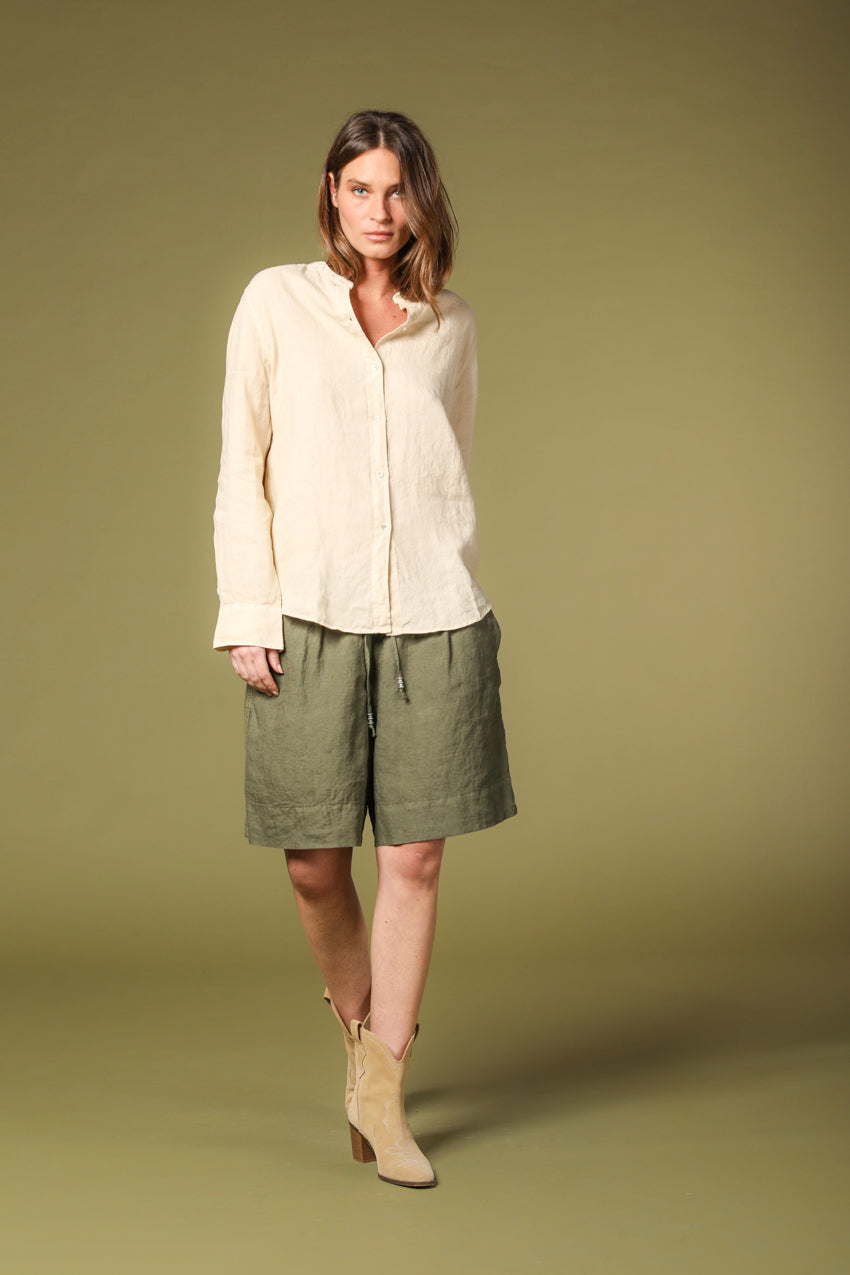 immagine 2 di bermuda chino donna modello portovenere colore verde relaxed fit di mason's