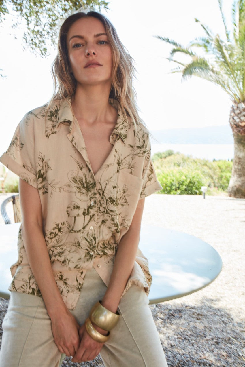Livia women's shirt short sleeve in linen and viscose blend canvas floral pattern