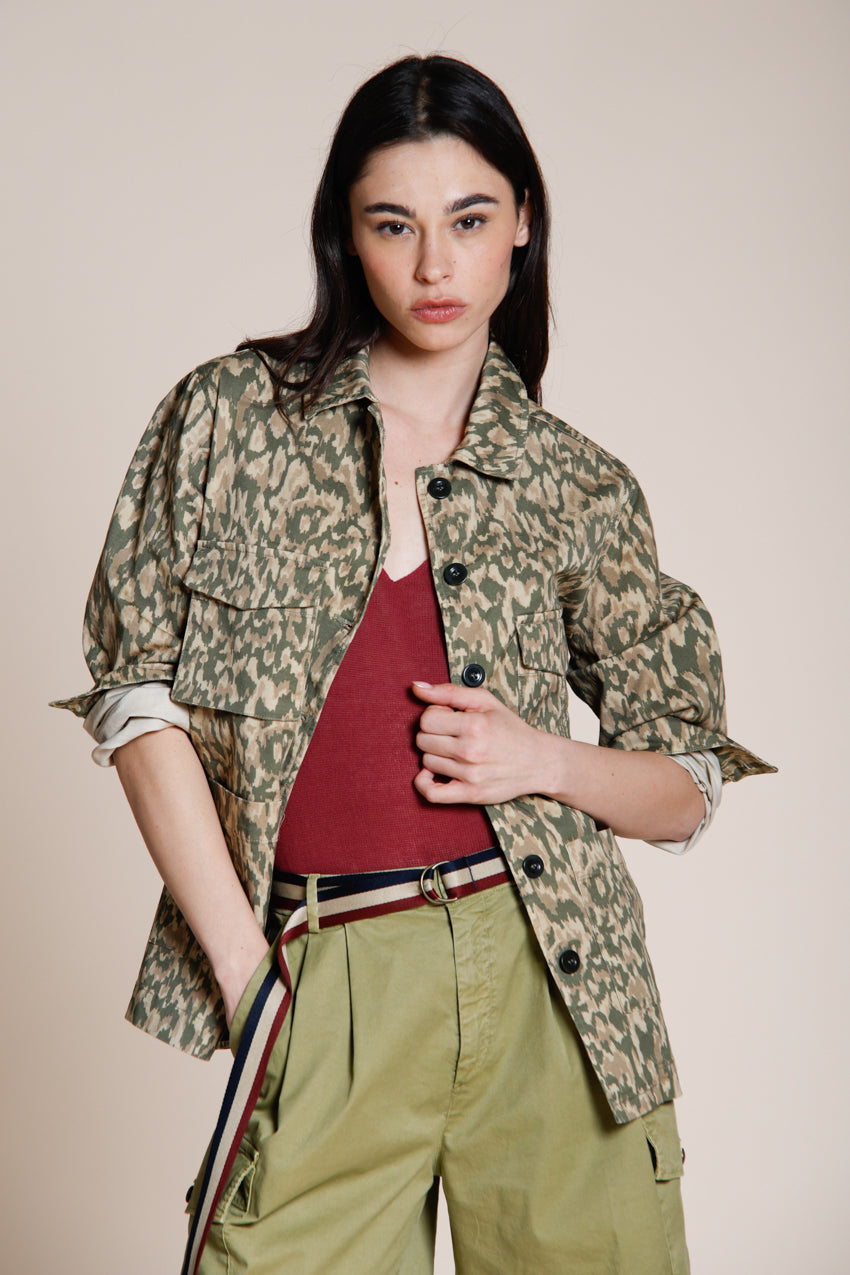 Santa Cruz Jacke Damen aus Gabardine Camouflage-Print