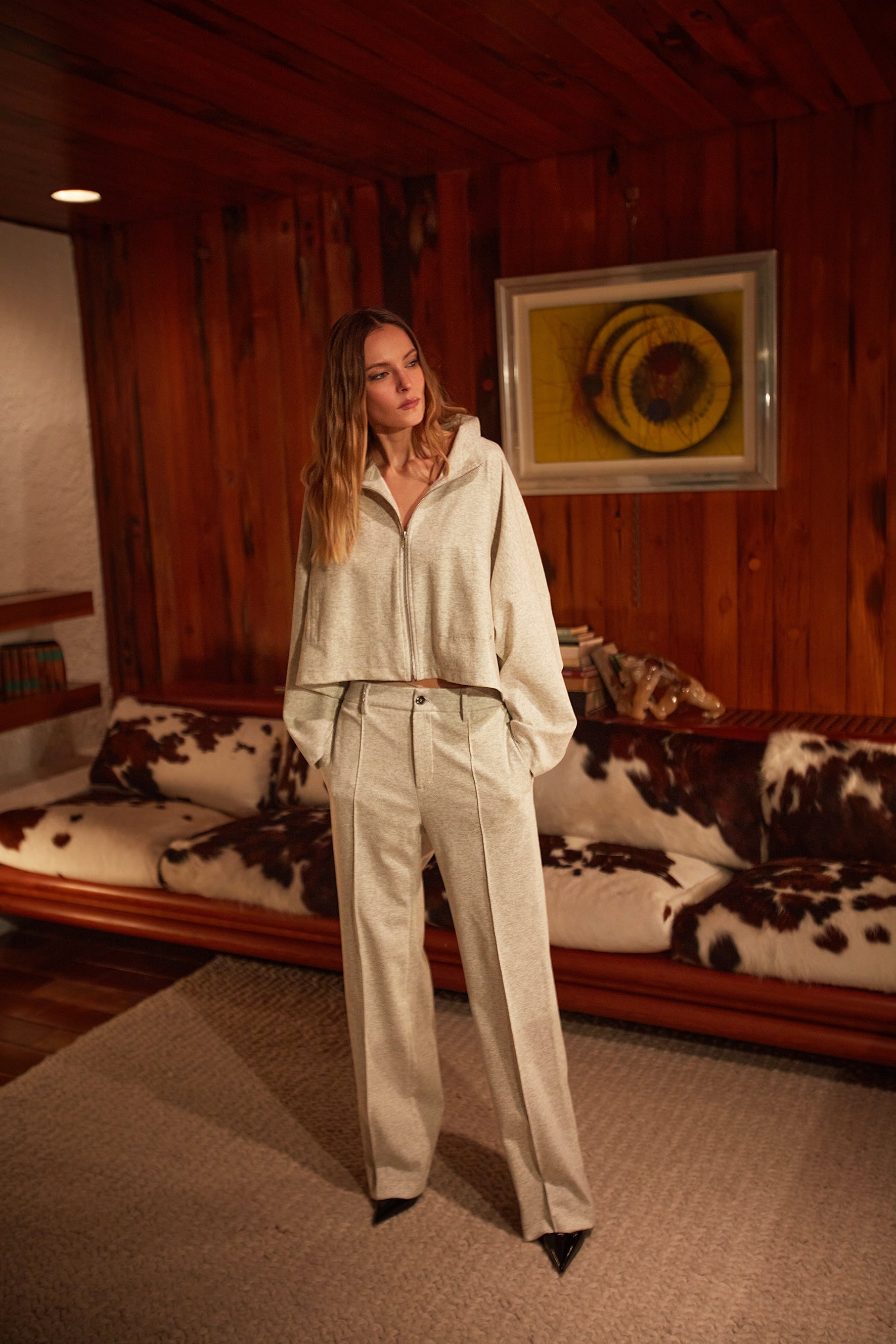 Nora sudadera cropped de mujer en jersey flanela