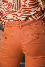 Jaqueline Capri pantalon chino femme en twill slim fit